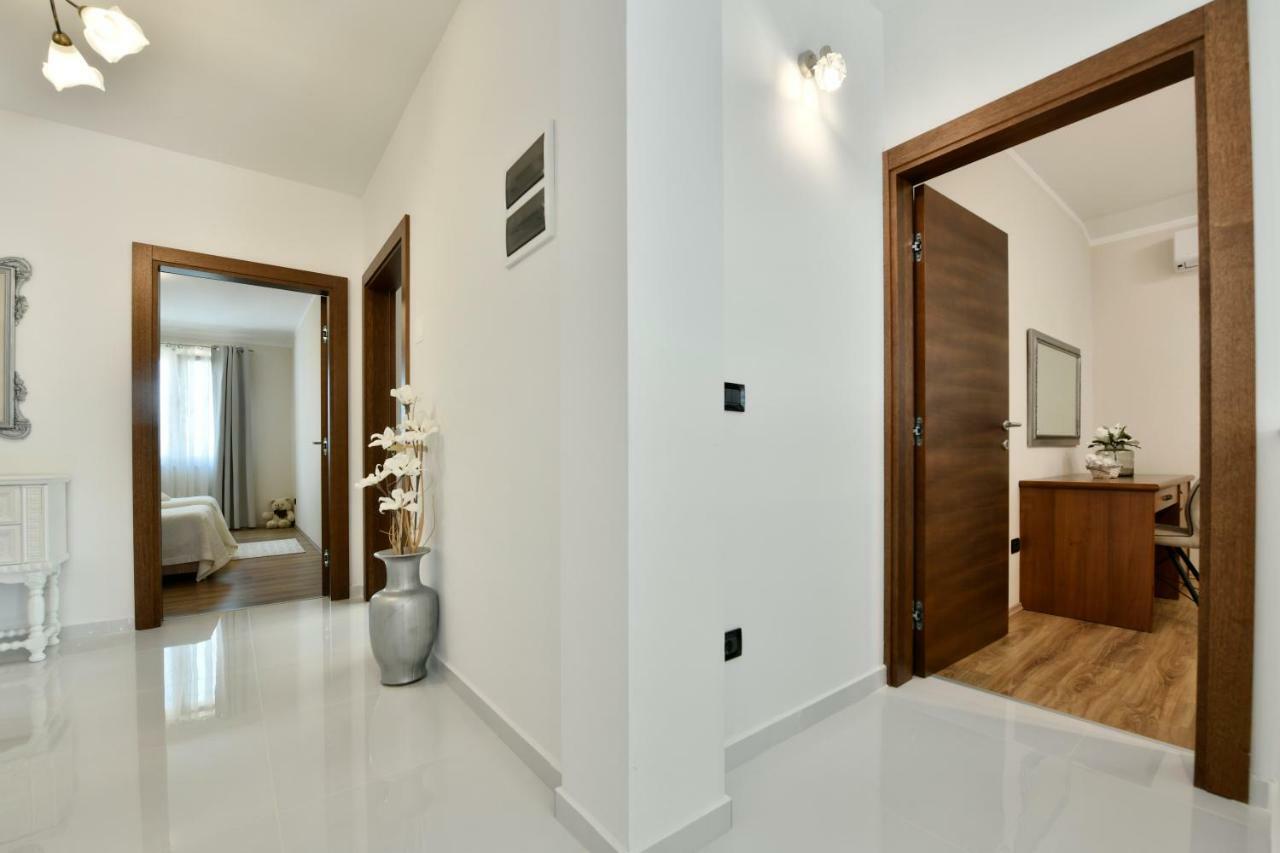 Villa Aromatica Vižinada Buitenkant foto